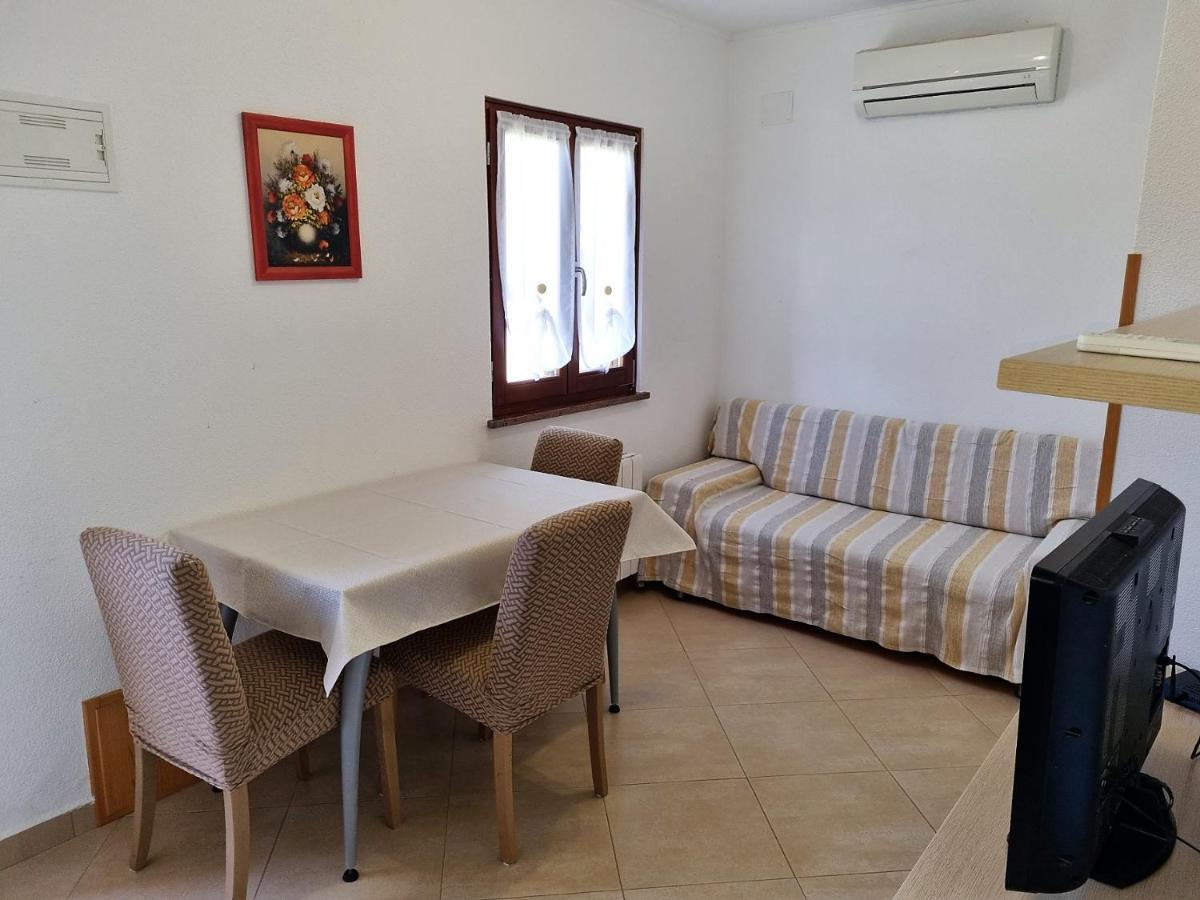 Apartments Valentina Umag Exterior photo