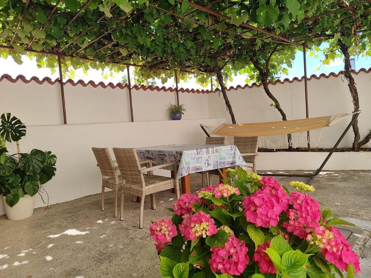 Apartments Valentina Umag Exterior photo