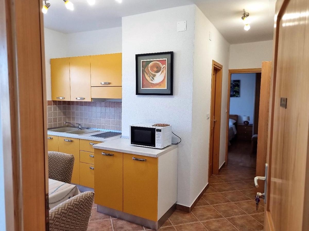 Apartments Valentina Umag Exterior photo