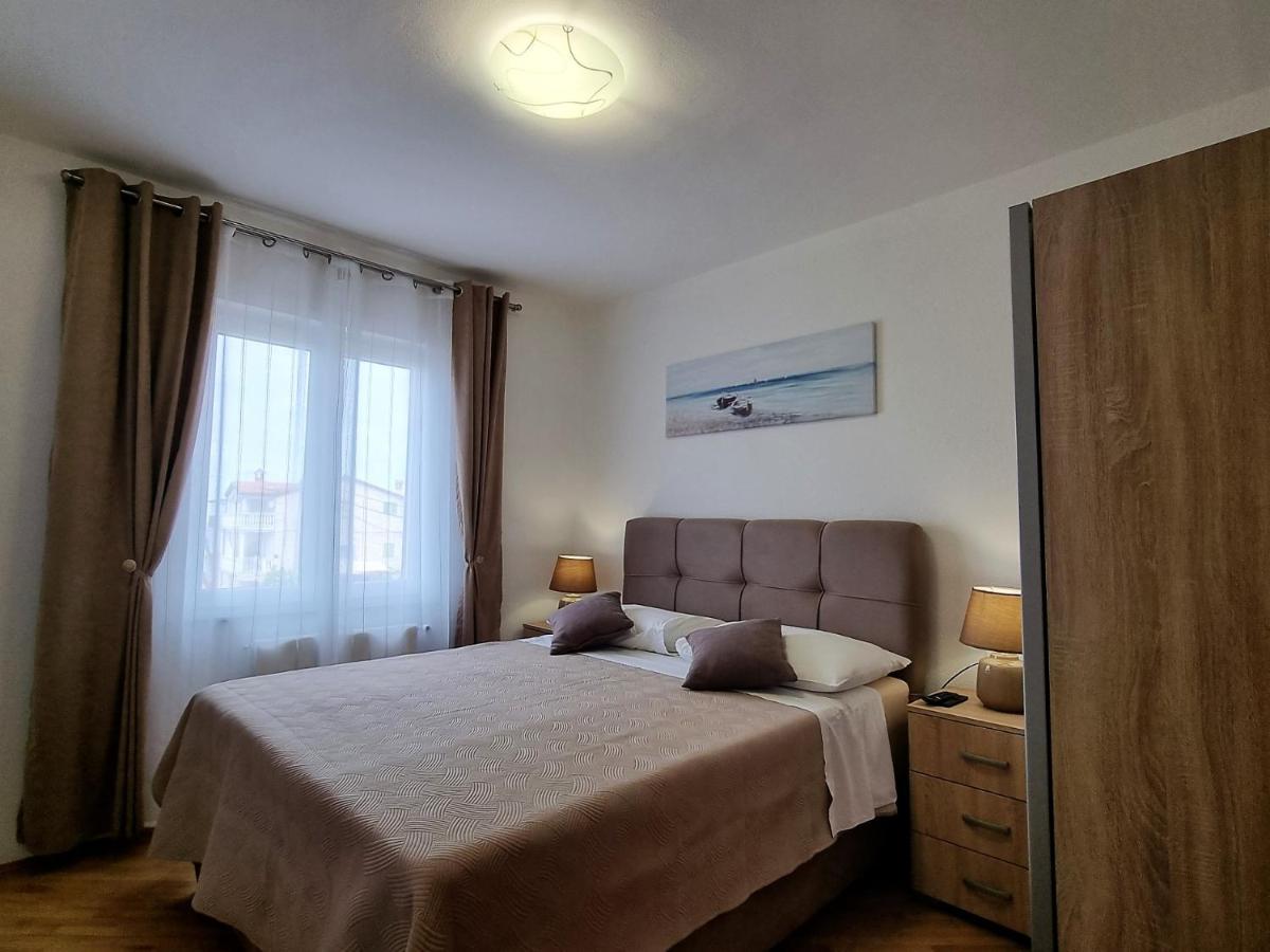 Apartments Valentina Umag Exterior photo
