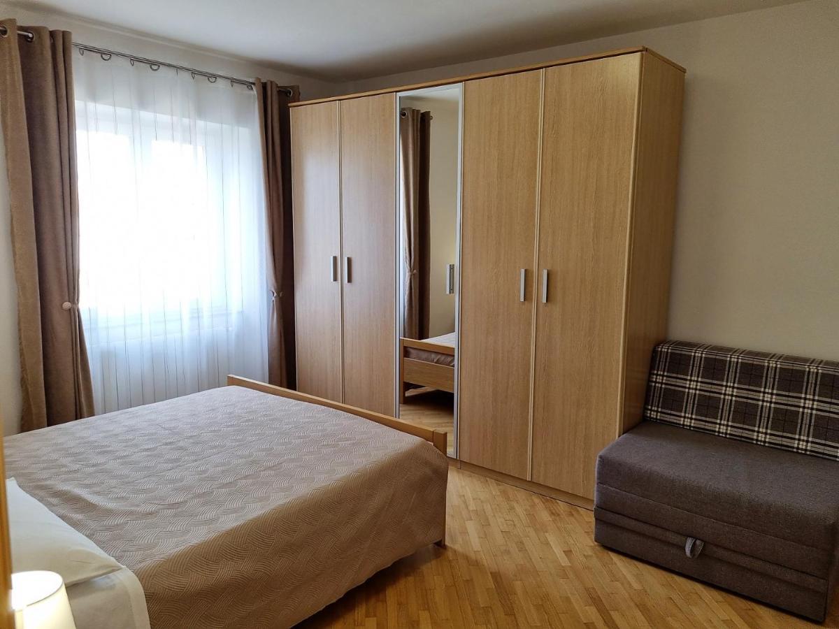 Apartments Valentina Umag Exterior photo