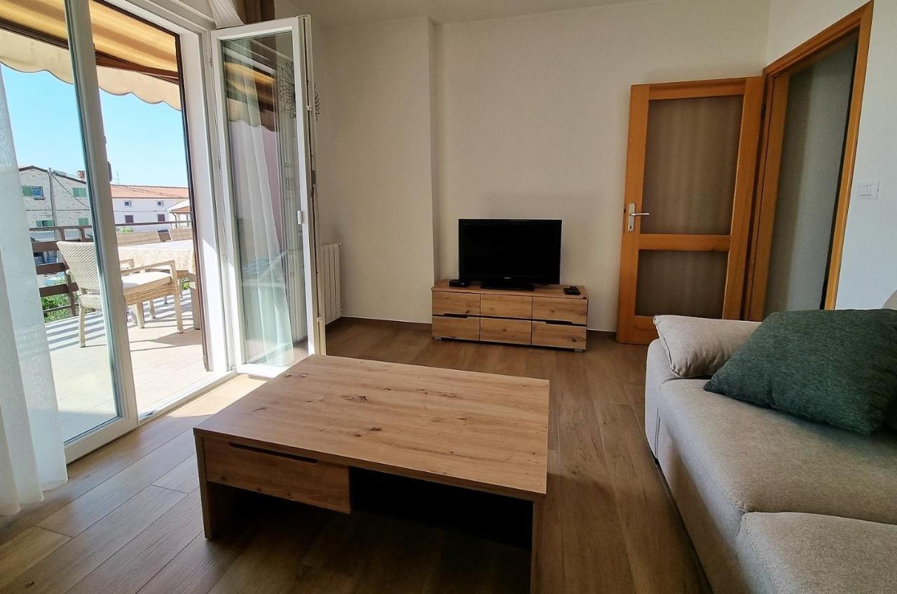 Apartments Valentina Umag Exterior photo